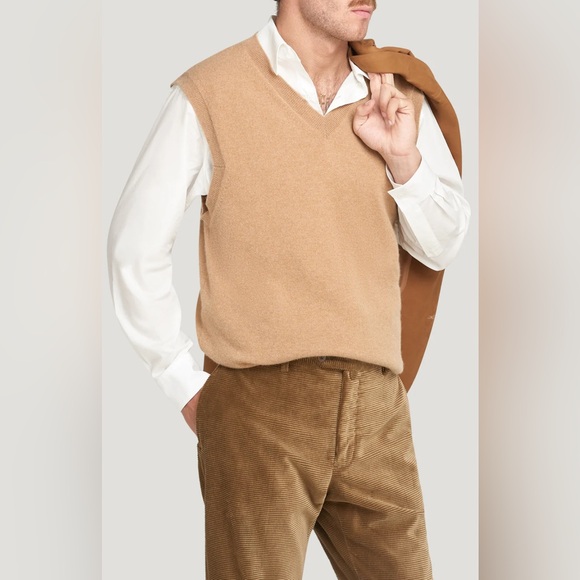 Connelly “Vettel’ cashmere vest in Camel - Picture 1 of 13